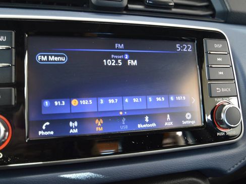 Used 2025 Nissan Versa SV w/ Trunk Package image 28