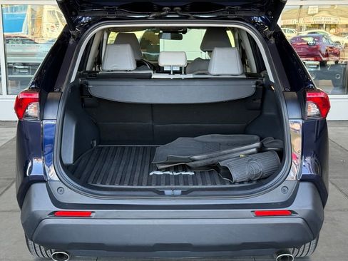 Certified 2021 Toyota RAV4 XLE Premium image 16