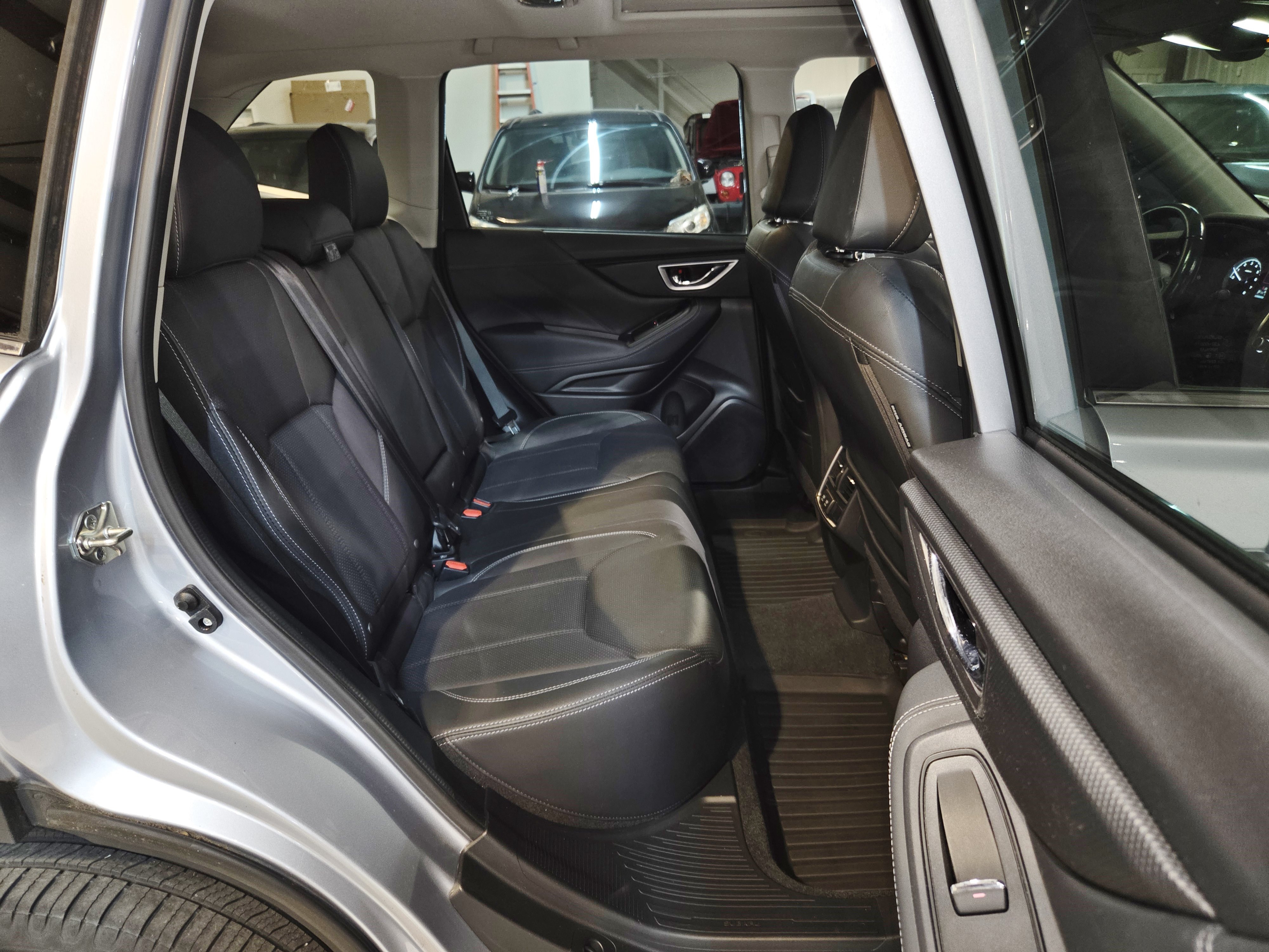Used 2019 Subaru Forester Limited w/ Popular Package #3 AWD/4WD image 27