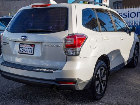 Used 2018 Subaru Forester 2.5i w/ Alloy Wheel Package image 10