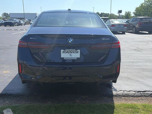 Certified 2024 BMW 540i xDrive w/ Premium Package image 4
