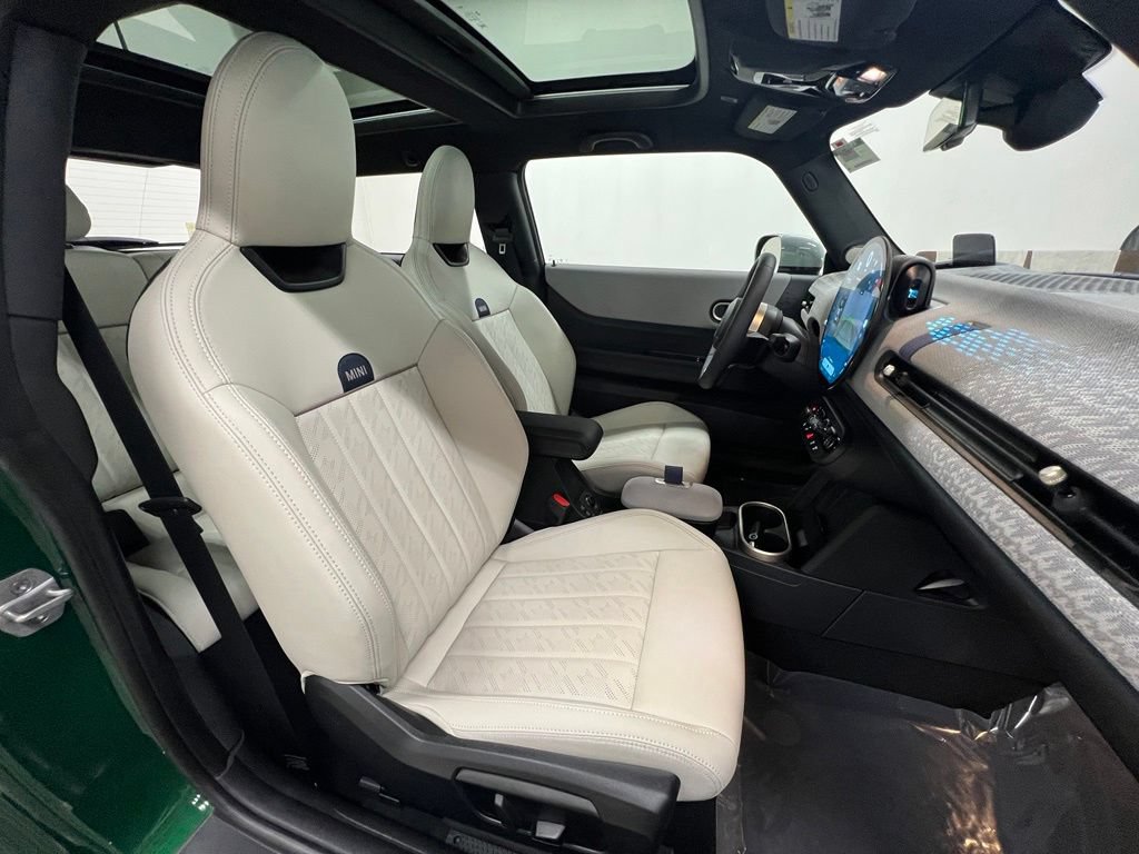 Used 2026 MINI Cooper S FWD image 35
