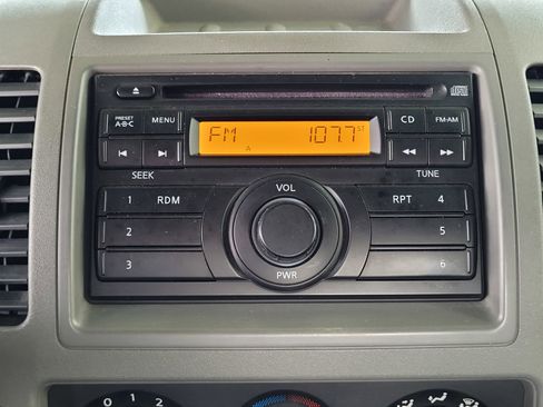 Used 2013 Nissan Frontier S image 11