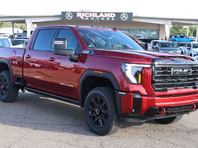 New 2026 GMC Sierra 2500 AT4 w/ AT4 Premium Plus Package