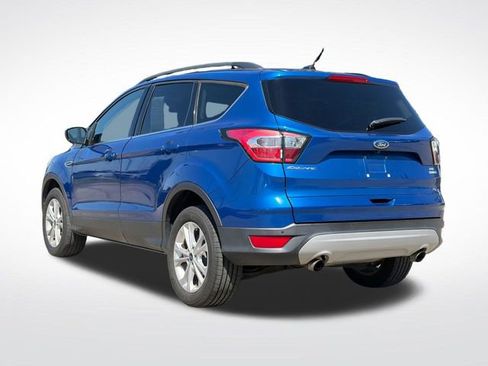 Used 2017 Ford Escape SE w/ Equipment Group 201A AWD/4WD image 16