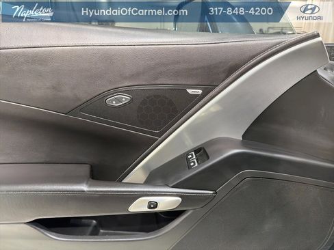 Used 2017 Chevrolet Corvette Stingray Coupe w/ 1LT image 11