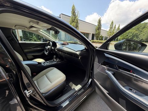 Used 2020 MAZDA CX-30 FWD w/ Preferred Package image 17