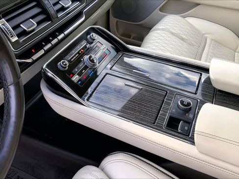 Used 2023 Lincoln Navigator L Black Label image 16