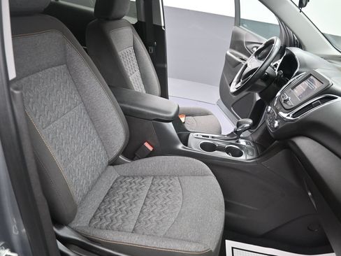 Used 2024 Chevrolet Equinox LT AWD/4WD image 46