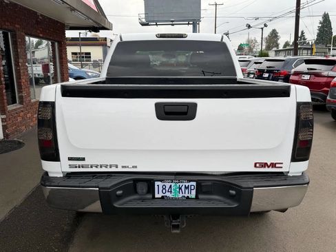 Used 2011 GMC Sierra 1500 SLE image 4