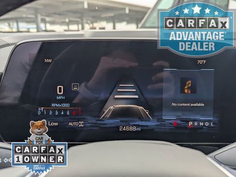 Used 2025 Chevrolet Tahoe Premier AWD/4WD image 12
