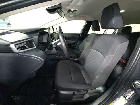 Used 2024 Toyota Corolla LE FWD image 13