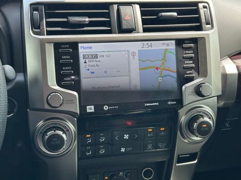 Used 2024 Toyota 4Runner Limited image 21