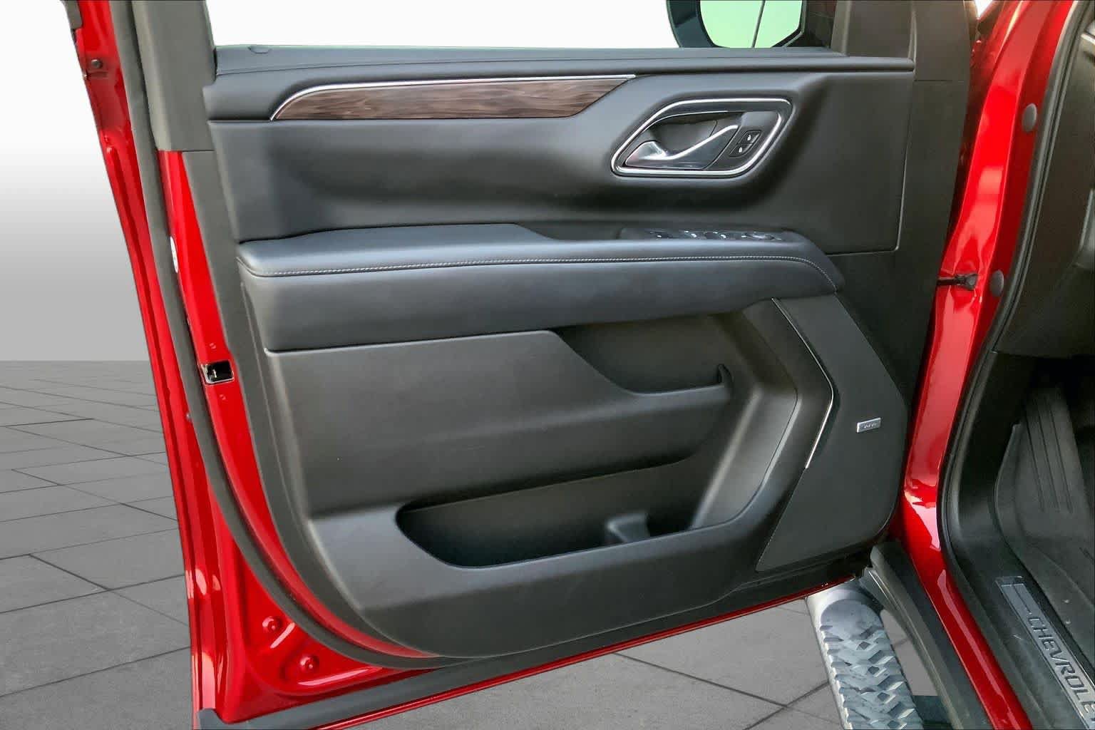 Used 2023 Chevrolet Tahoe Z71 AWD/4WD image 21