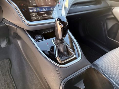 Certified 2025 Subaru Outback Premium image 26