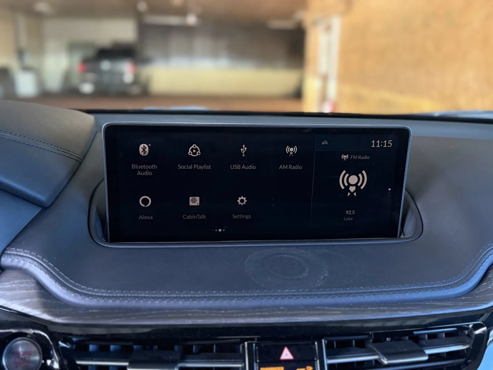 Used 2022 Acura MDX w/ Advance Package AWD/4WD image 33