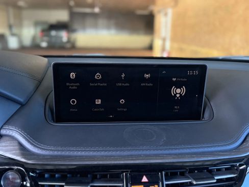Used 2022 Acura MDX SH-AWD w/ Advance Package image 33