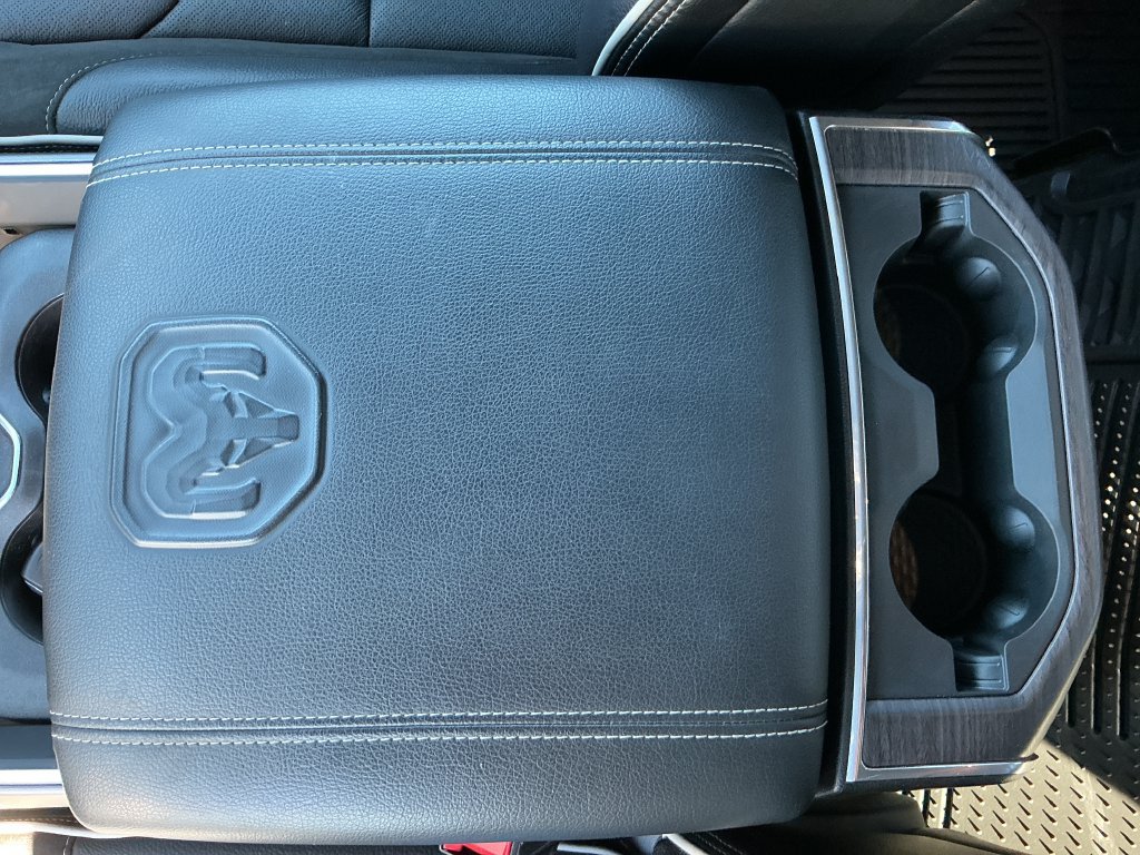Used 2025 RAM 1500 Laramie AWD/4WD image 25