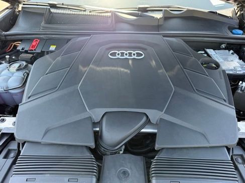 Used 2020 Audi Q8 Premium Plus AWD/4WD image 34