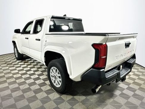 Used 2024 Toyota Tacoma SR RWD image 5