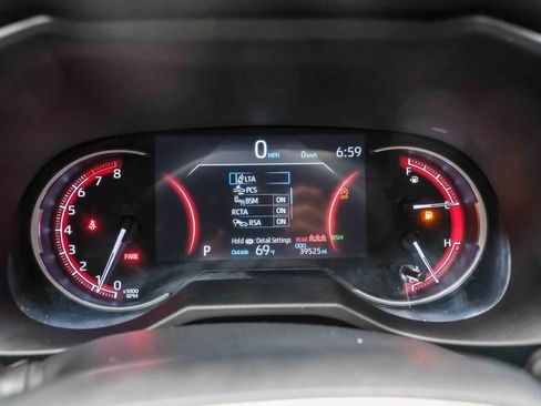 Used 2023 Toyota RAV4 XLE Premium image 24