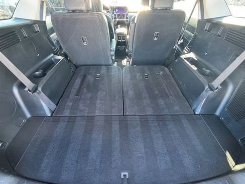 Used 2023 Kia Sorento SX image 10