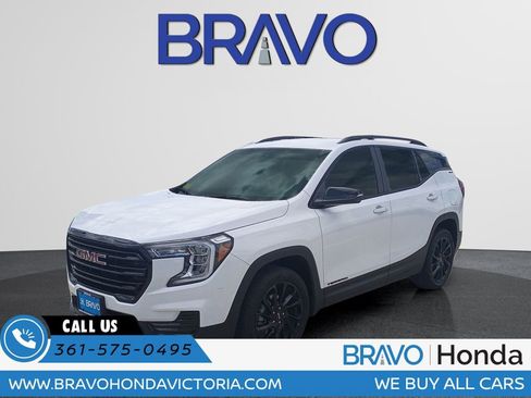 Used 2024 GMC Terrain SLE w/ Driver Convenience Package FWD image 1