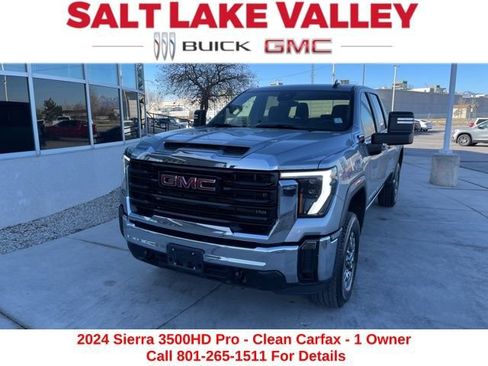 Used 2024 GMC Sierra 3500 Pro w/ Convenience Package image 1