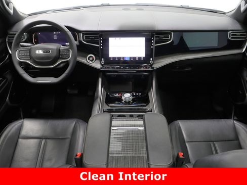 Used 2022 Jeep Wagoneer Series III w/ Premium Group I image 34