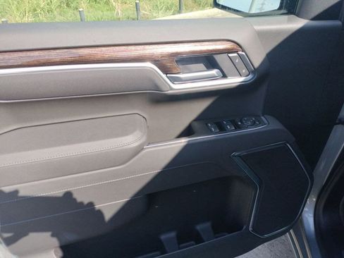 New 2026 GMC Sierra 1500 Elevation image 36