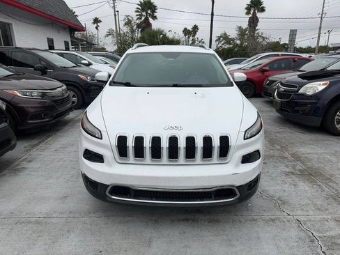 Used 2017 Jeep Cherokee Limited image 1