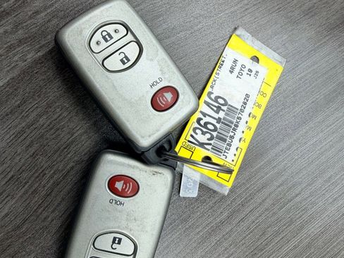 Used 2019 Toyota 4Runner Limited image 27