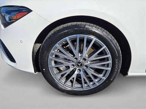 Used 2025 Mercedes-Benz CLA 250 image 23