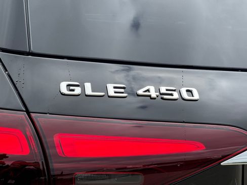 New 2026 Mercedes-Benz GLE 450 4MATIC image 18
