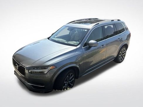 Used 2019 Volvo XC90 T6 Momentum AWD/4WD image 13