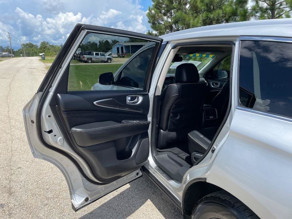 Used 2018 INFINITI QX60 FWD w/ Premium Plus Package image 10