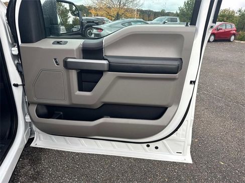 Used 2020 Ford F150 XLT w/ Trailer Tow Package image 22