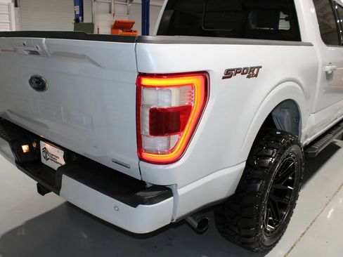 Used 2022 Ford F150 Lariat w/ Equipment Group 502A High AWD/4WD image 29