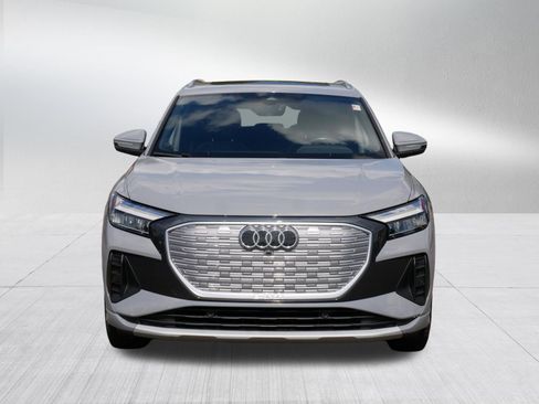 Used 2022 Audi Q4 e-tron Premium Plus w/ Premium Plus AWD/4WD image 2