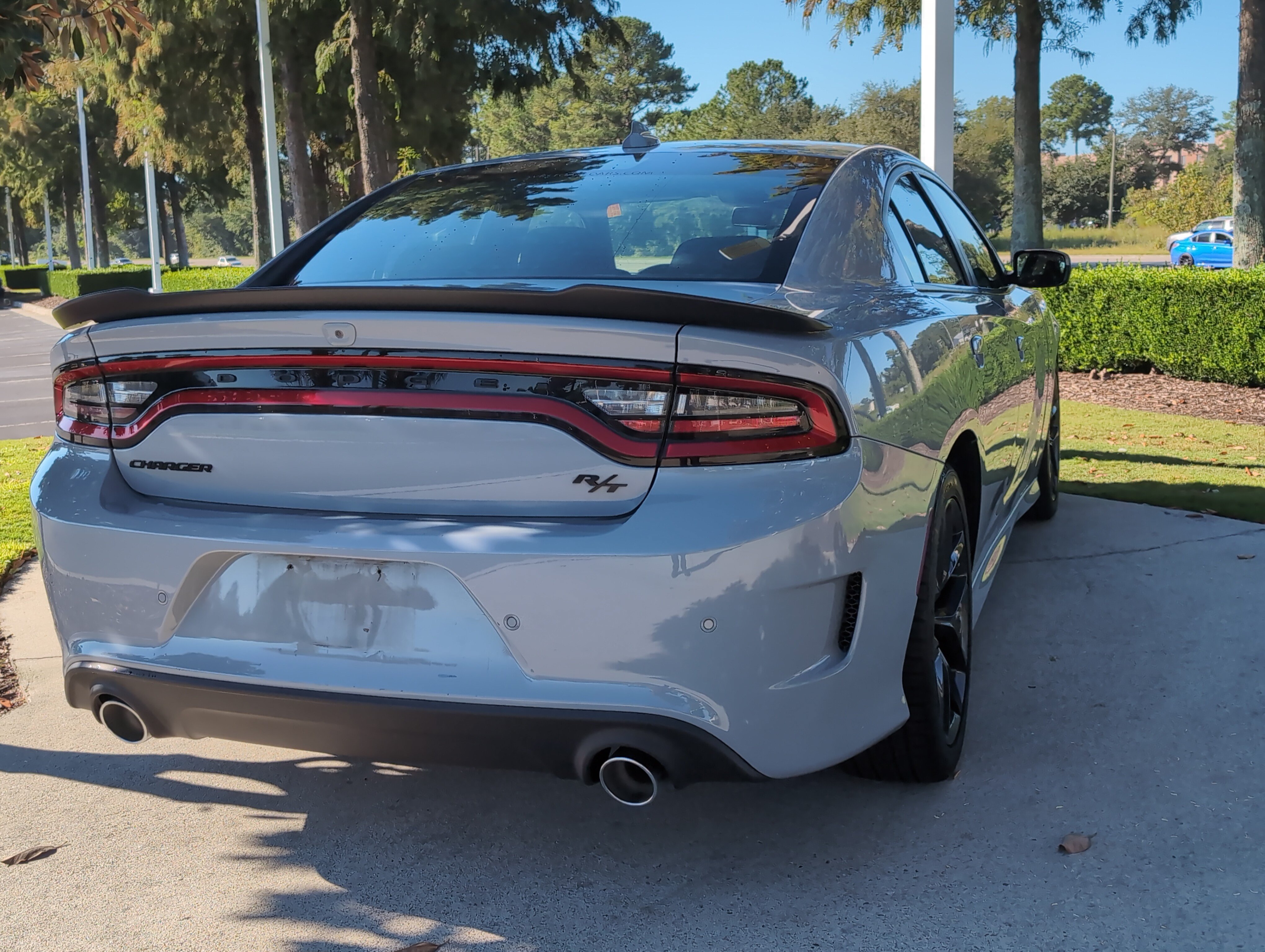 Used 2022 Dodge Charger R/T w/ Blacktop Package RWD image 10
