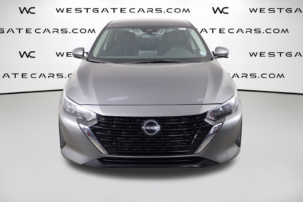 Used 2024 Nissan Sentra SV FWD image 2