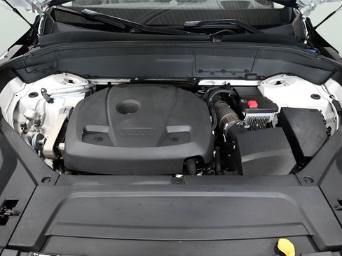Used 2021 Volvo XC90 T6 Inscription AWD/4WD image 33