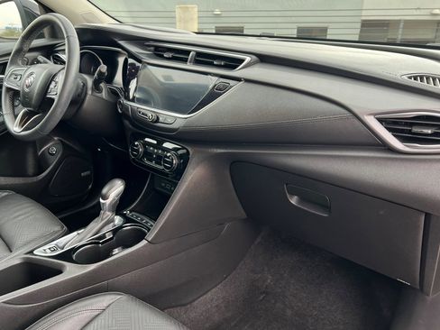 Certified 2022 Buick Encore GX Essence w/ Advanced Technology Package image 25