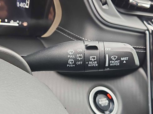 New 2025 Jeep Grand Cherokee L Laredo image 25