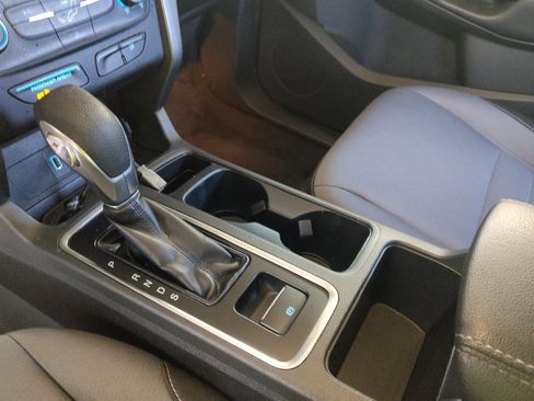 Used 2018 Ford Escape S FWD image 26