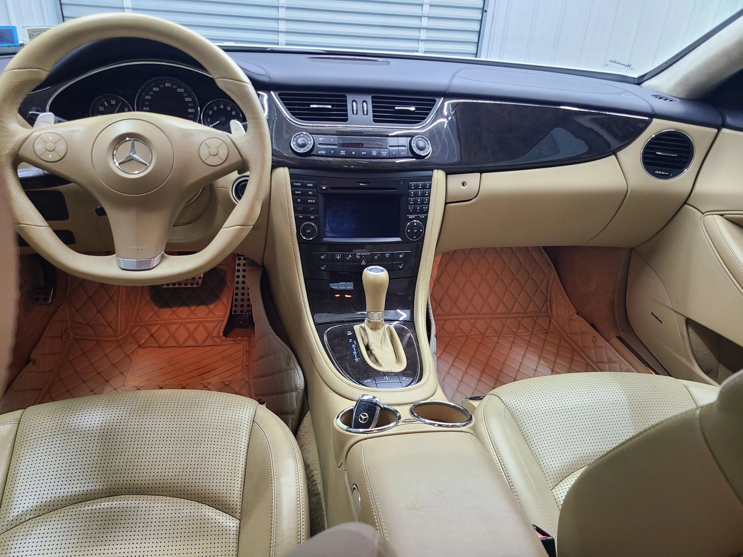 Used 2009 Mercedes-Benz CLS 63 AMG image 2