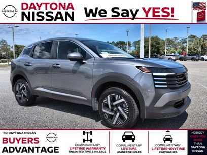 Certified 2025 Nissan Kicks SV