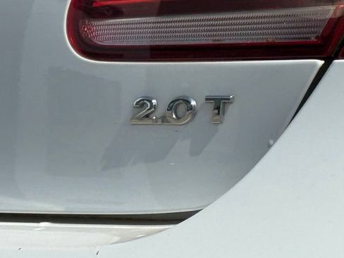 Used 2015 Volkswagen CC Sport FWD image 10