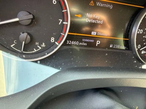Used 2023 Nissan Rogue SV FWD image 10