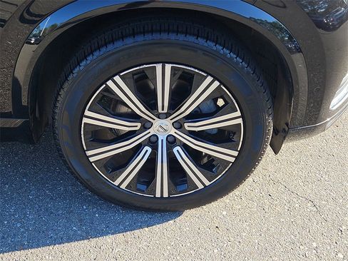 Used 2022 Volvo XC90 T6 Inscription w/ Advanced Package image 10